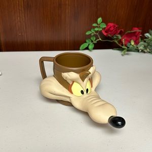 Warner Bros Looney Tunes Mug Coyote face mug
